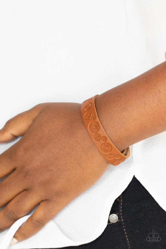 Follow The Wildflowers - Brown Daisy Stamped Dainty Leather Snap Wrap