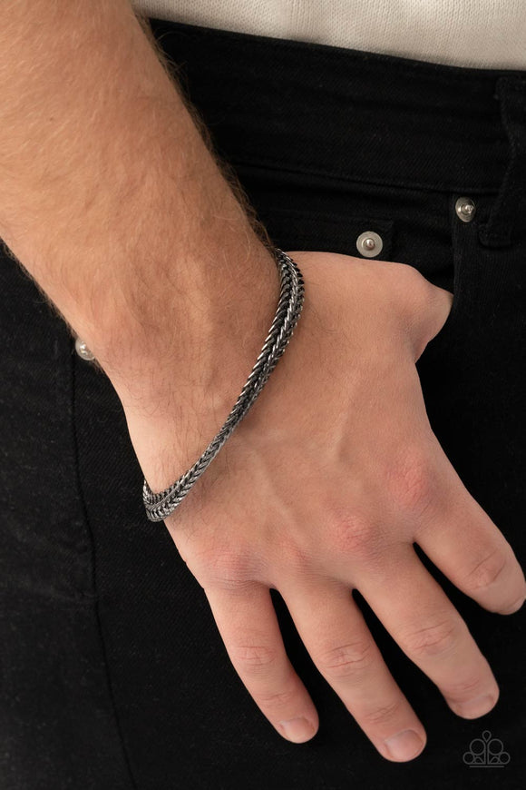 Extraordinary Edge - Black Chain Men's Bracelet